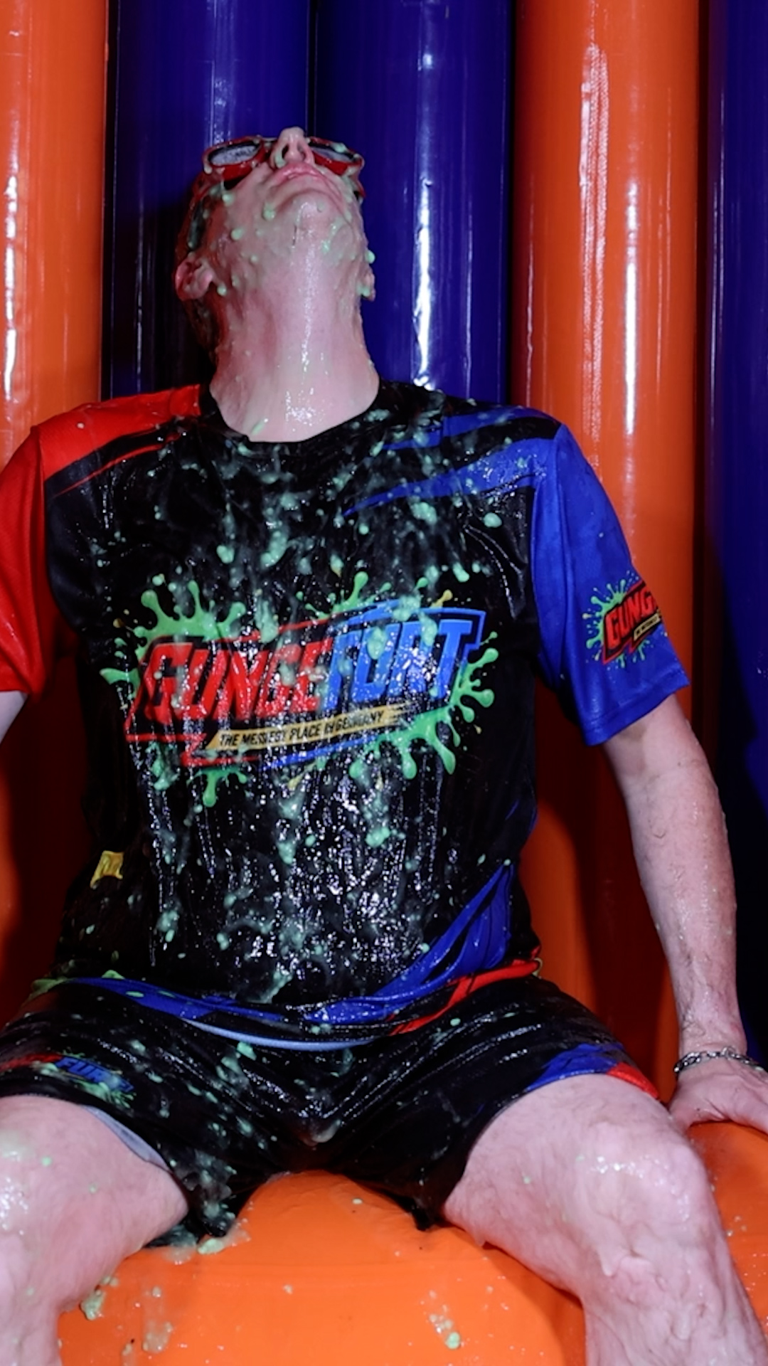 SaggingBaggyBoy takes a green slime splat in the Gungefurt tank