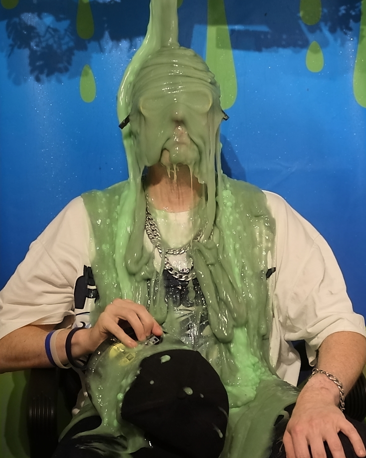 SaggingBaggyBoy gets buried under a heavy green slime pour
